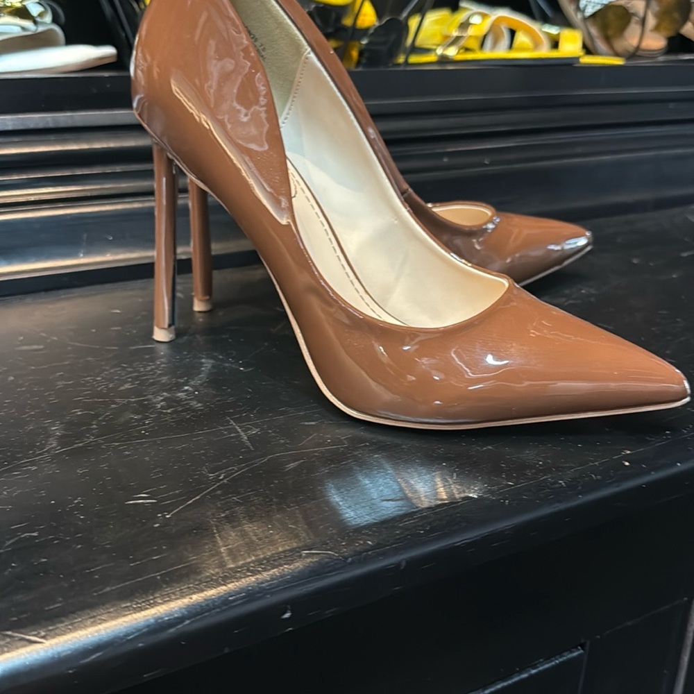 Fashion Nova Glossy Tan Heels